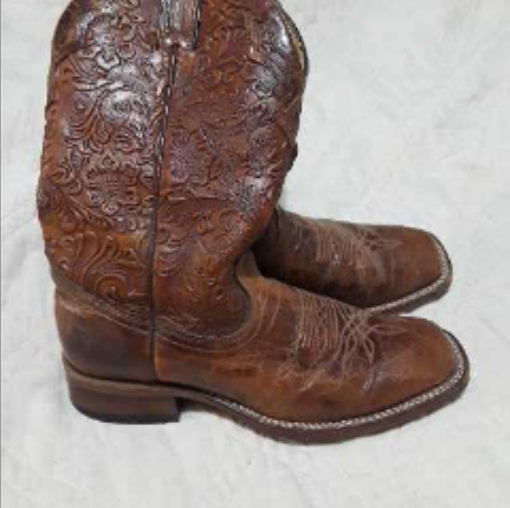 Boulet Hand Tooled Square toe boots